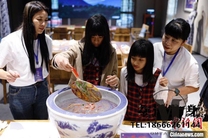 北京市,举行,2024年,驻华使节,招待会 . 北京市举行2024年驻华使节招待会